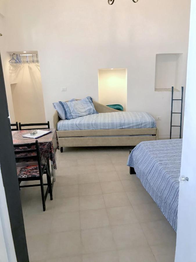 Hotel Chicchisanti Castrignano del Capo Exterior foto