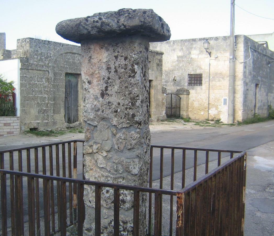 Hotel Chicchisanti Castrignano del Capo Exterior foto